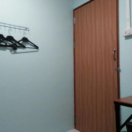 My Little Home Hostel بانكوك المظهر الخارجي الصورة