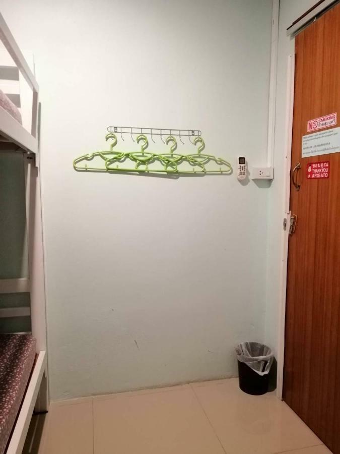 My Little Home Hostel بانكوك المظهر الخارجي الصورة